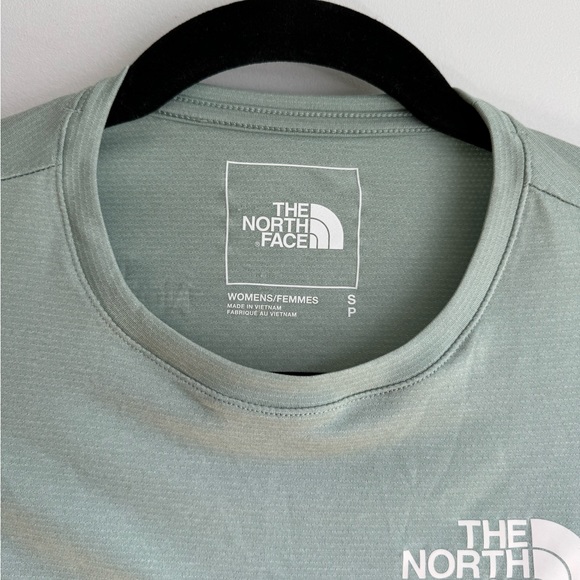Sage green The North Face flight series running tee - Picture 3 of 3